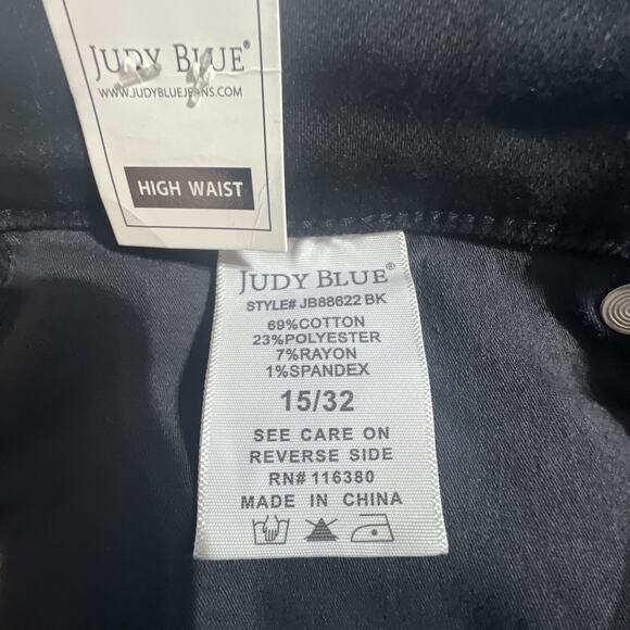 Judy Blue Black Denim Jeans distressed 15 32 eclipse tummy control flare NWT - Picture 14 of 16